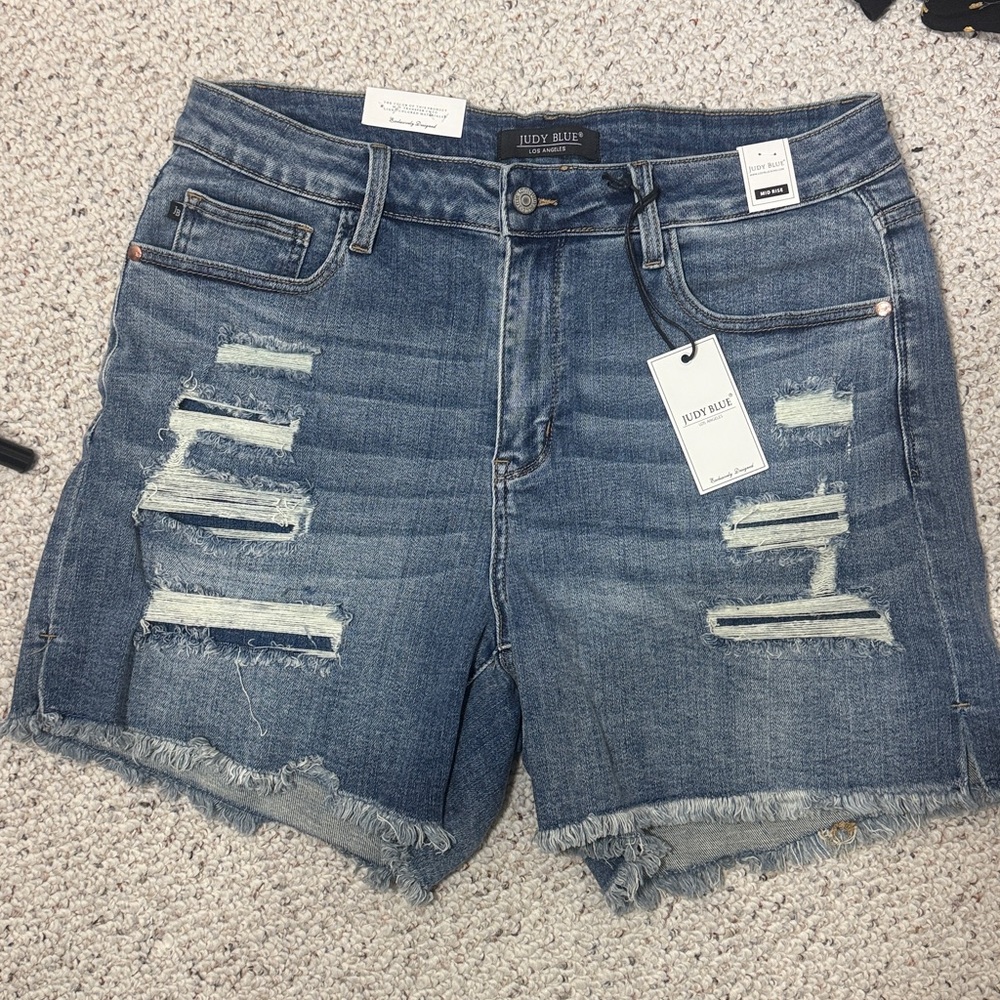 Judy Blue Distressed Blue Jean Shorts - Picture 2 of 6